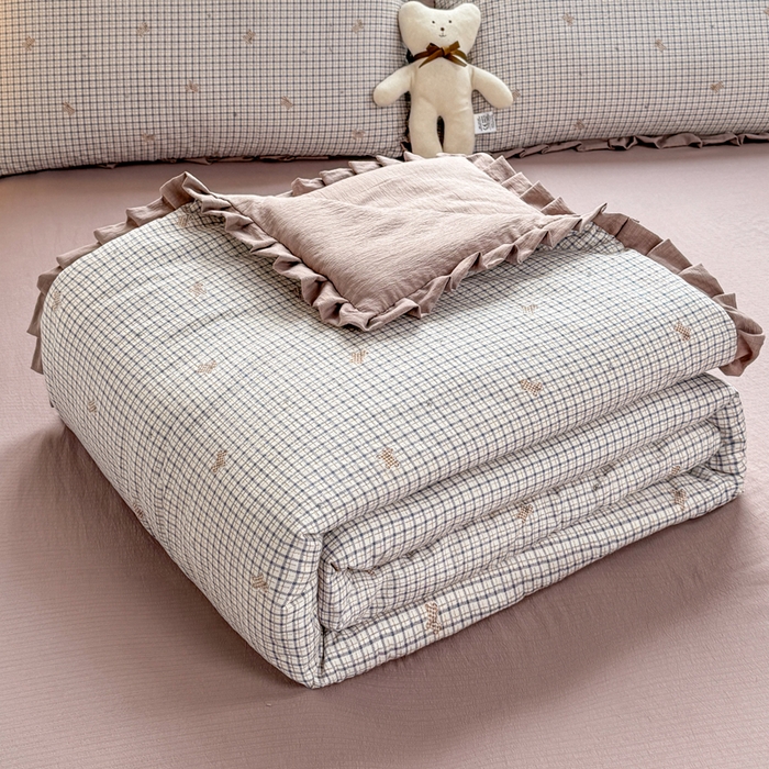 91家纺网 家纺一手货源 找家纺 丽美人家纺 2026新款皱皱纱花边夏被被夏凉被空调被 HB柔格小狗