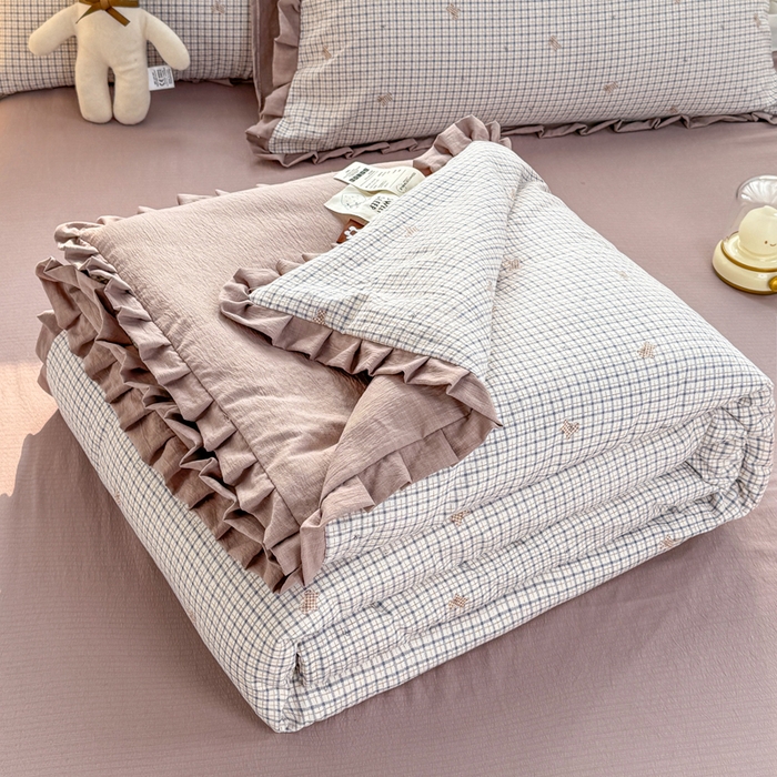 91家纺网 家纺一手货源 找家纺 丽美人家纺 2026新款皱皱纱花边夏被被夏凉被空调被 HB柔格小狗