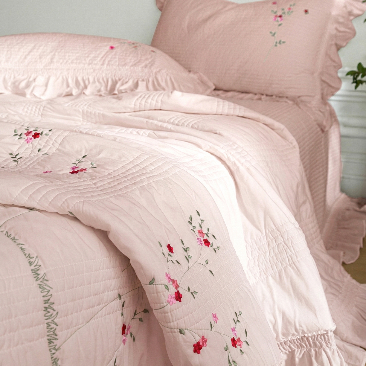 91家纺网 家纺一手货源 找家纺 上喜 2026新款韩国细纱棉床盖三件套多功能夏被四件套 浅粉色