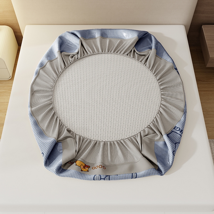 91家纺网 家纺一手货源 找家纺 福来临家纺 2026新款卡皮巴拉小熊款冰藤刺绣凉感席席子凉席-床笠款 冰藤卡皮巴拉-蓝--床笠款