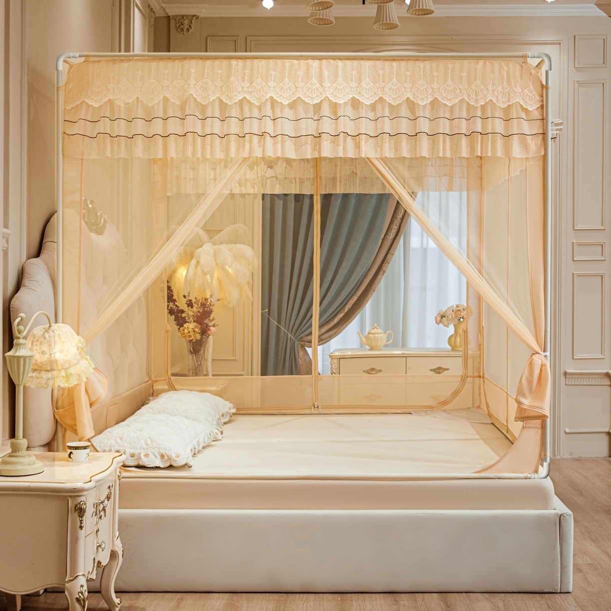 91家纺网 家纺一手货源 找家纺 艺利轩蚊帐 2026新款双层花边三开门坐床蚊帐 浅海之梦-香槟色