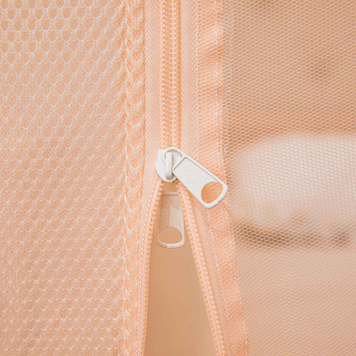 91家纺网 家纺一手货源 找家纺 艺利轩蚊帐 2026新款双层花边三开门坐床蚊帐 浅海之梦-玉色