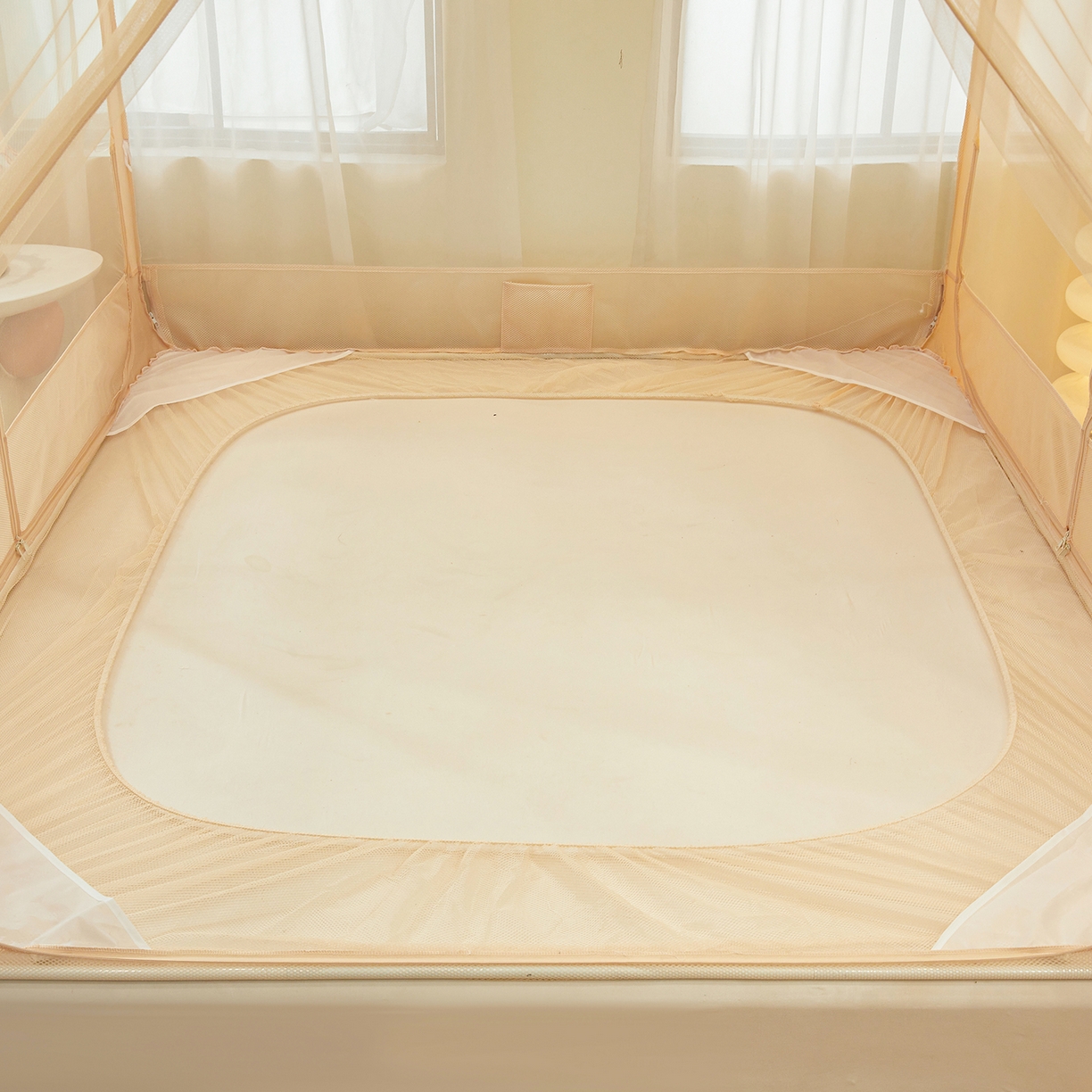 91家纺网 家纺一手货源 找家纺 艺利轩蚊帐 2026新款樱桃三开门坐床蚊帐 樱桃-香槟色