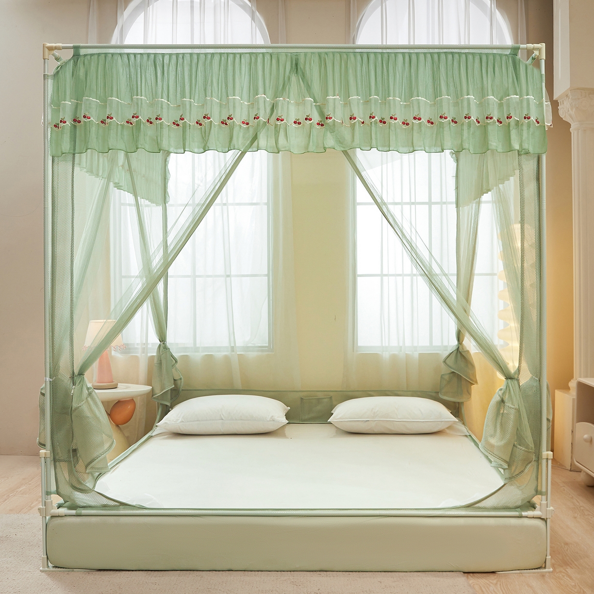 91家纺网 家纺一手货源 找家纺 艺利轩蚊帐 2026新款樱桃三开门坐床蚊帐 樱桃-橄榄绿
