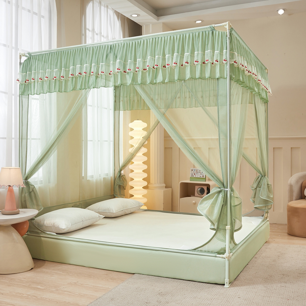 91家纺网 家纺一手货源 找家纺 艺利轩蚊帐 2026新款樱桃三开门坐床蚊帐 樱桃-橄榄绿