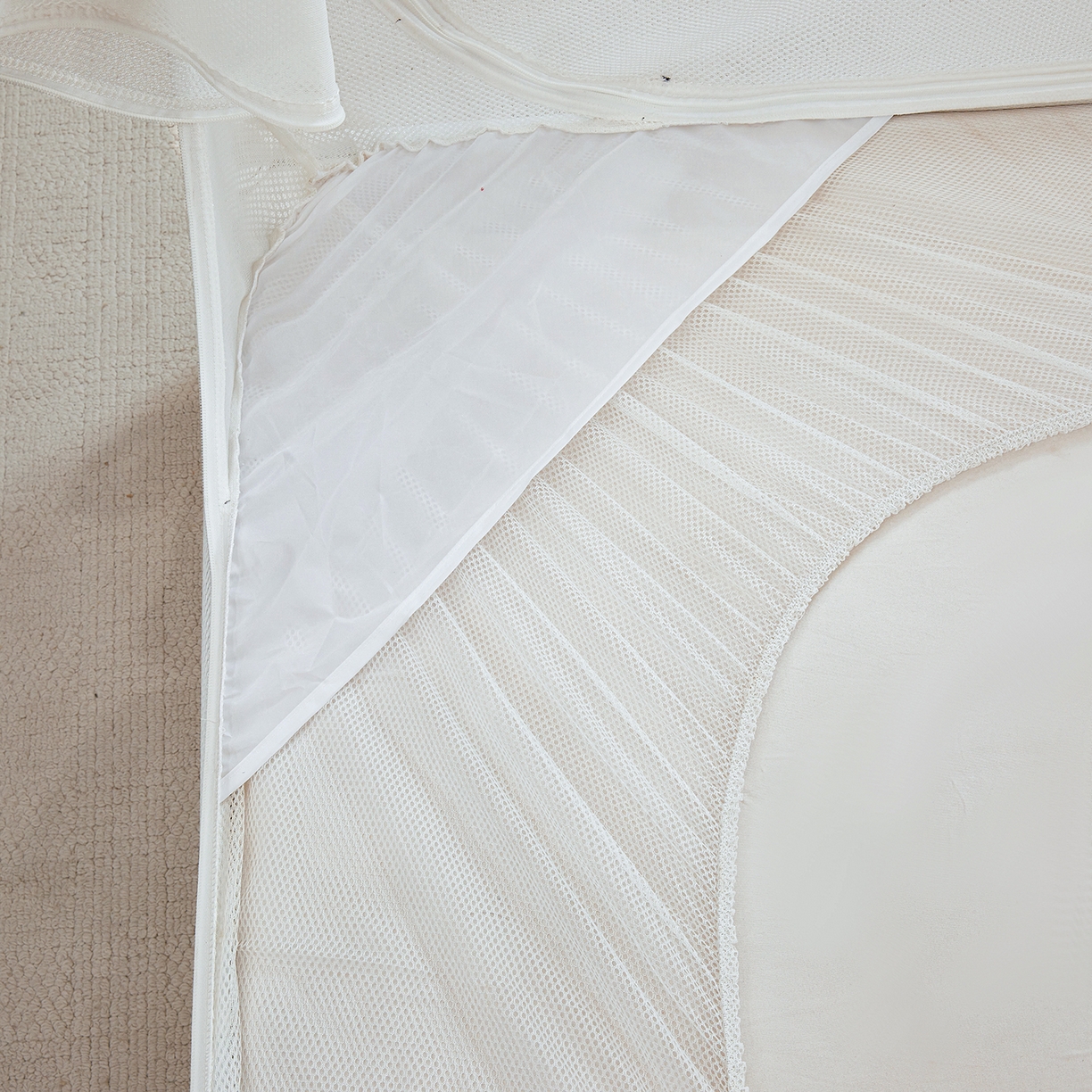 91家纺网 家纺一手货源 找家纺 艺利轩蚊帐 2026新款樱桃三开门坐床蚊帐 樱桃-极光白