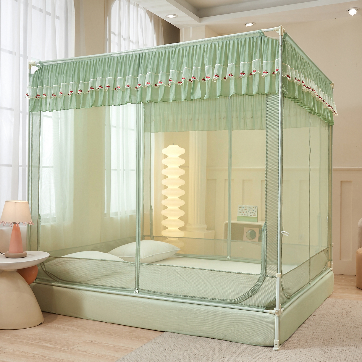 91家纺网 家纺一手货源 找家纺 艺利轩蚊帐 2026新款樱桃三开门坐床蚊帐 樱桃-橄榄绿