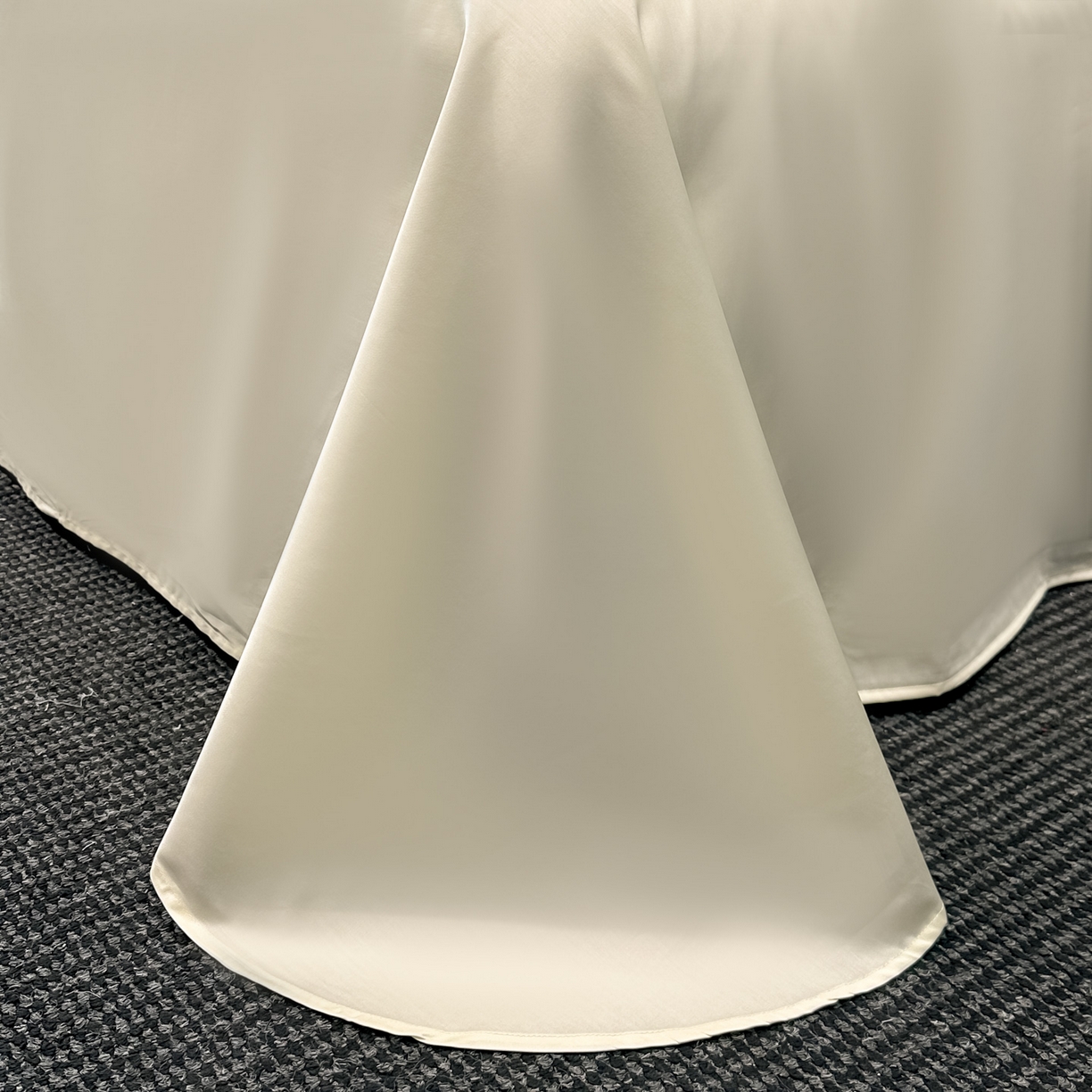 91家纺网 家纺一手货源 找家纺 欧乐蒂 2026新款亲肤棉刺绣四件套-花语 花语-柔白