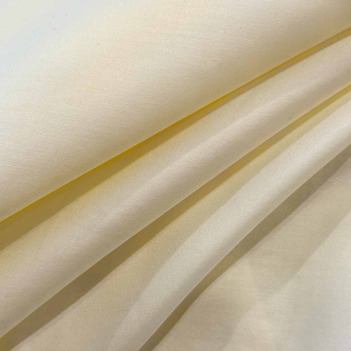 91家纺网 家纺一手货源 找家纺 欧乐蒂 2026新款亲肤棉刺绣四件套-花语 花语-柔白