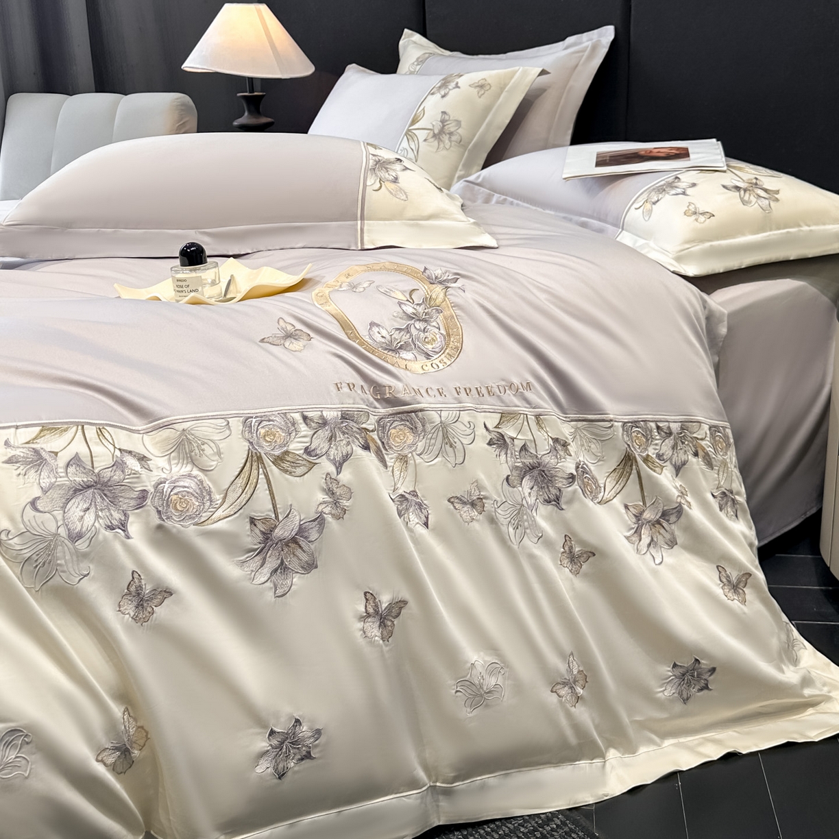 91家纺网 家纺一手货源 找家纺 欧乐蒂 2026新款亲肤棉刺绣四件套-花语 花语-雅灰