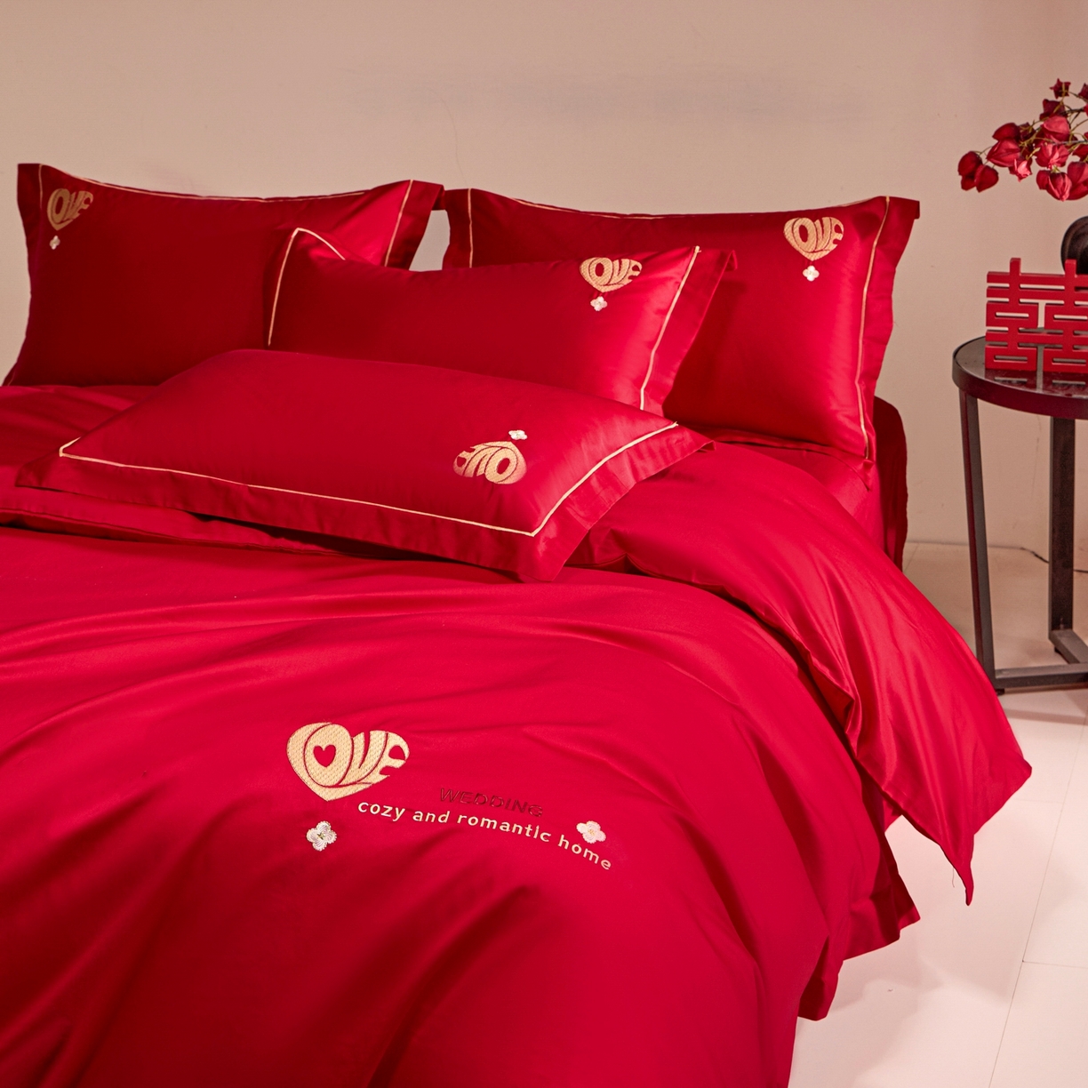 91家纺网 家纺一手货源 找家纺 欧乐蒂 2026新款亲肤棉简约刺绣婚庆四件套 喜爱