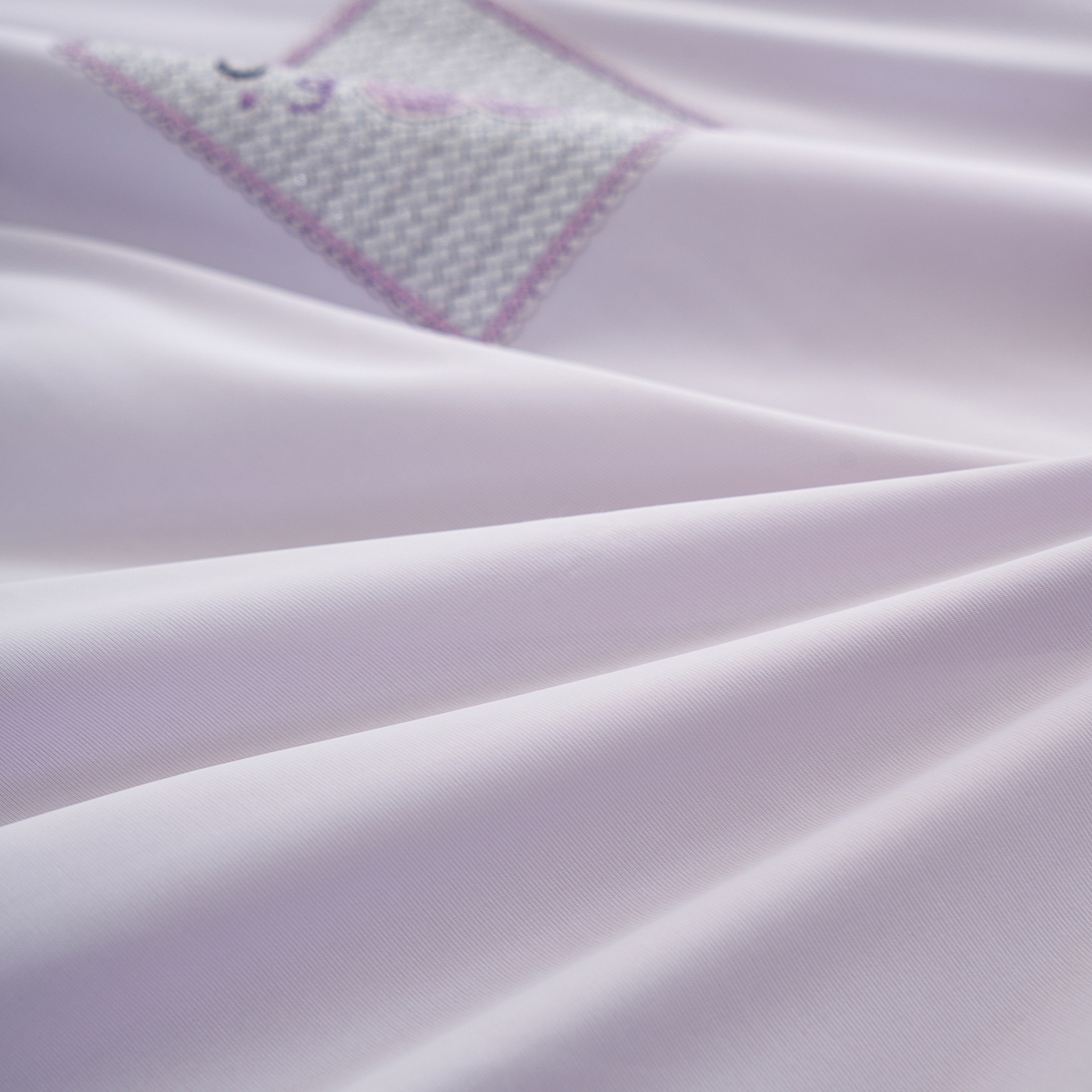 91家纺网 家纺一手货源 找家纺 摩时 2026春夏新款凉感丝夏被纯色系空调凉被单双人被子 萄您欢心