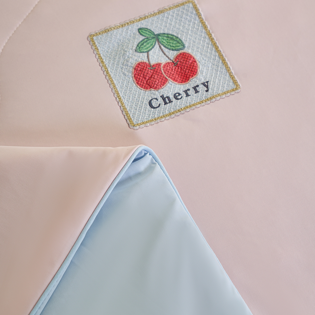 91家纺网 家纺一手货源 找家纺 摩时 2026春夏新款凉感丝夏被纯色系空调凉被单双人被子 樱桃红了