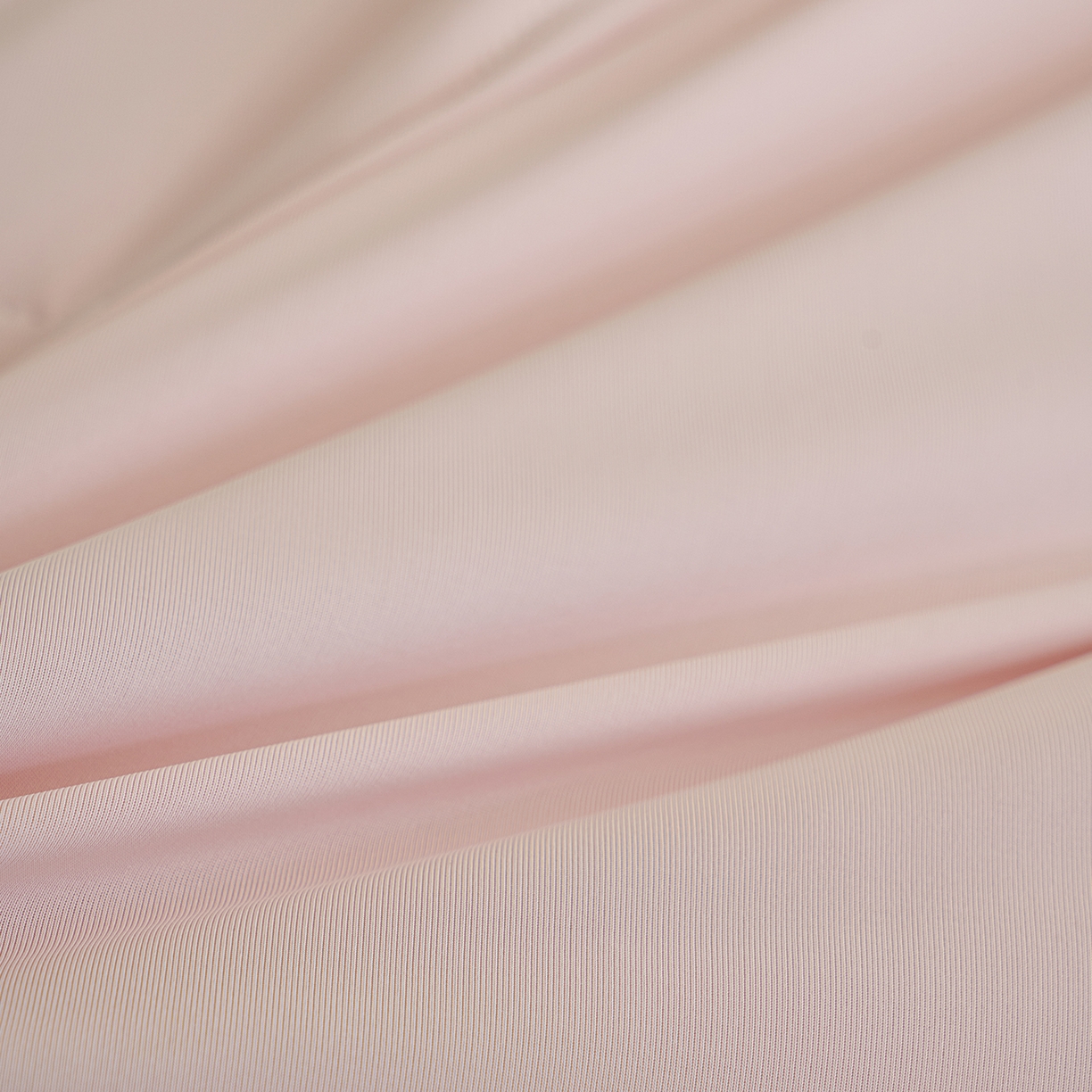 91家纺网 家纺一手货源 找家纺 摩时 2026春夏新款凉感丝夏被纯色系空调凉被单双人被子 樱桃红了