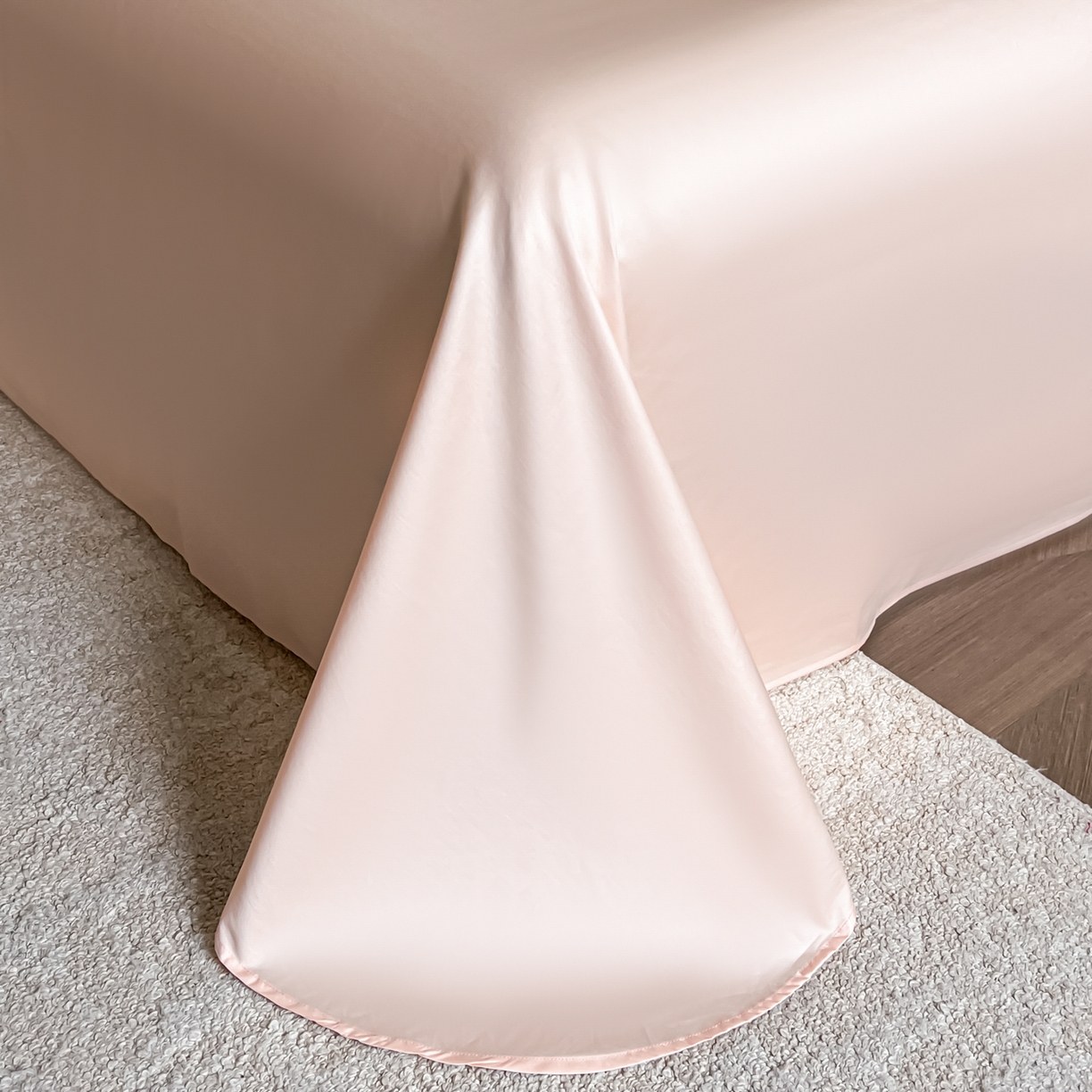 91家纺网 家纺一手货源 找家纺 欧乐蒂 2026新款高支高密亲肤棉提花刺绣四件套 竹韵-玉粉