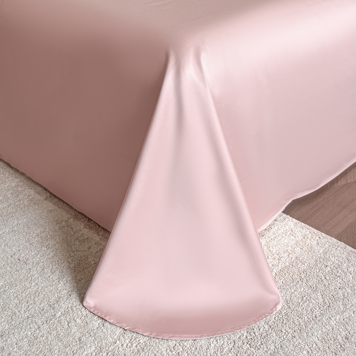 91家纺网 家纺一手货源 找家纺 欧乐蒂 2026新款高支高密亲肤棉提花刺绣四件套 竹韵-胭脂