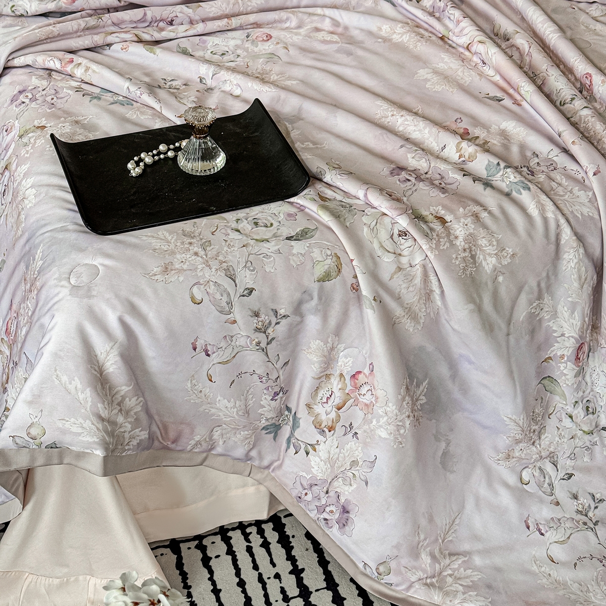 91家纺网 家纺一手货源 找家纺 摩时 2026春夏新款天丝印花夏被凉感空调被芯被子 幽兰空谷