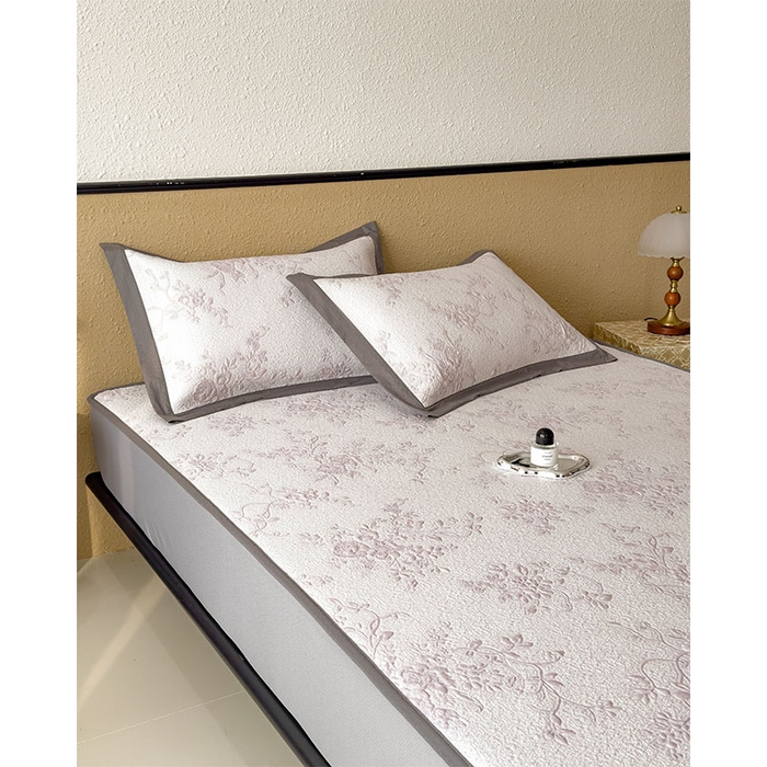 91家纺网 家纺一手货源 找家纺 卡初家居（原微来） 2026新款夏天A类母婴级凉感值过0.21凉豆豆软席凉席席子-思琳娜系列 思琳娜-淡雅紫