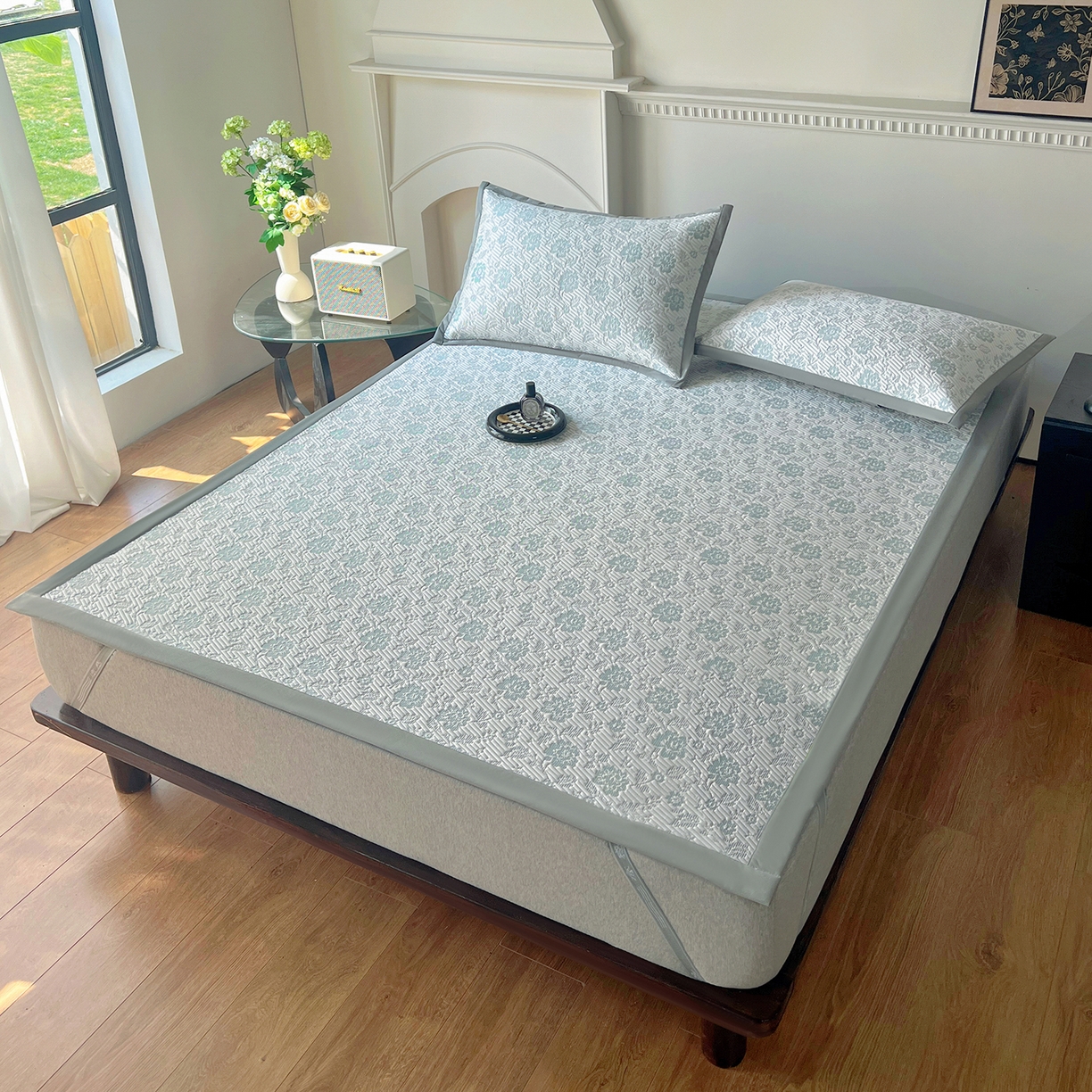 91家纺网 家纺一手货源 找家纺 卡初家居（原微来） 2026新款A类乙纶凉豆豆提花席凉席席子-花影系列 花影-新绿