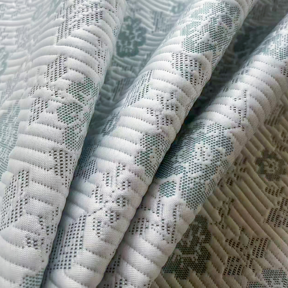 91家纺网 家纺一手货源 找家纺 卡初家居（原微来） 2026新款A类乙纶凉豆豆提花席凉席席子-花影系列 花影-新绿