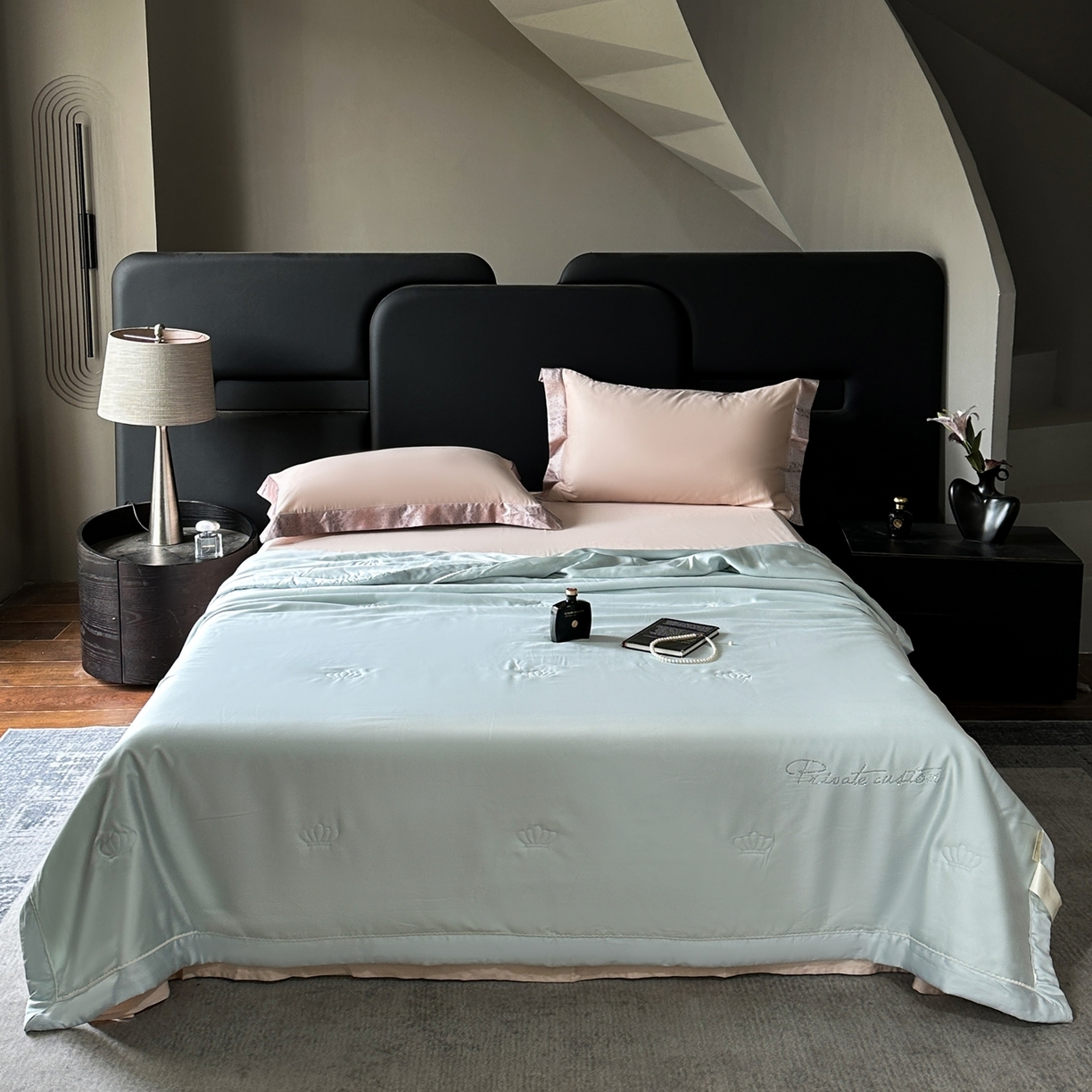 91家纺网 家纺一手货源 找家纺 摩时 2026新款纯色天丝夏被夏凉被空调被 丝悦-晴空蓝