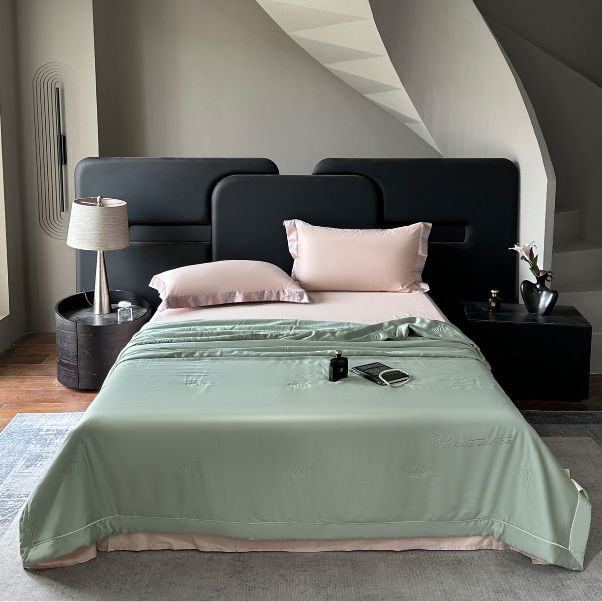 91家纺网 家纺一手货源 找家纺 摩时 2026新款纯色天丝夏被夏凉被空调被 丝悦-石墨绿