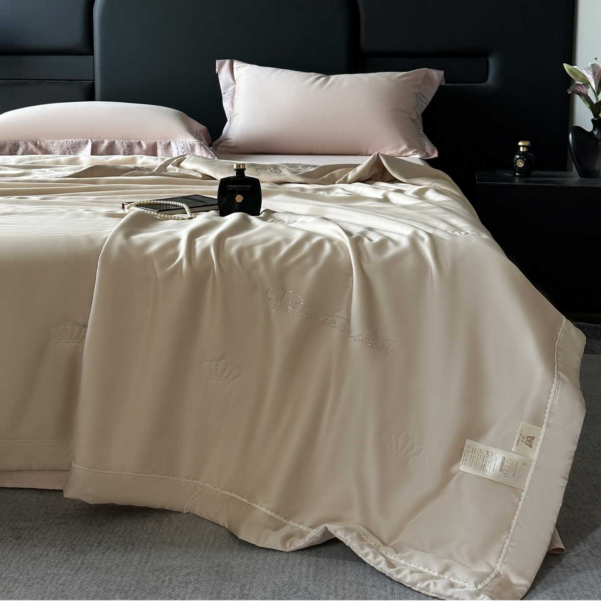 91家纺网 家纺一手货源 找家纺 摩时 2026新款纯色天丝夏被夏凉被空调被 丝悦-燕麦色