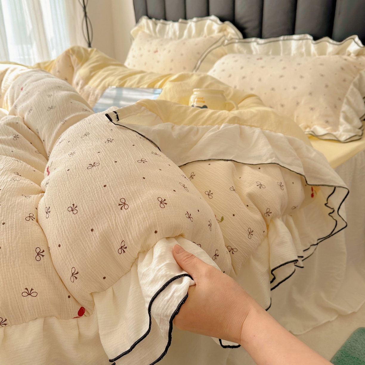 91家纺网 家纺一手货源 找家纺 韩都家居 2026春夏新款双层纱皱皱纱韩系清新风四件套 艾樱结