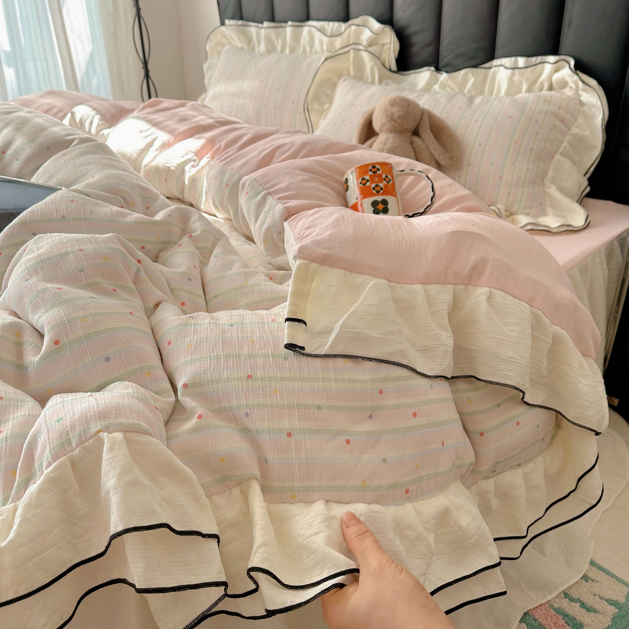 91家纺网 家纺一手货源 找家纺 韩都家居 2026春夏新款双层纱皱皱纱韩系清新风四件套 彩点