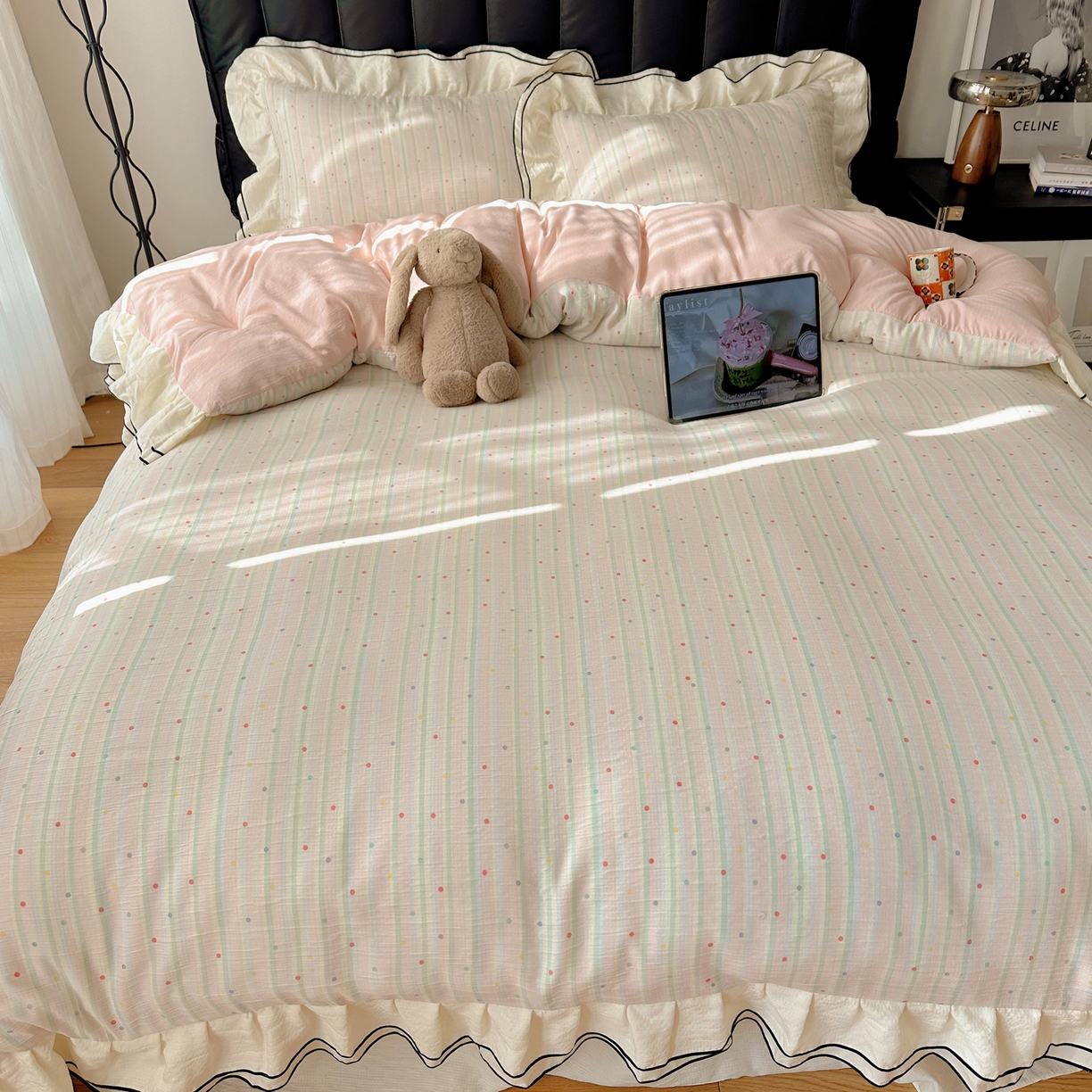 91家纺网 家纺一手货源 找家纺 韩都家居 2026春夏新款双层纱皱皱纱韩系清新风四件套 彩点