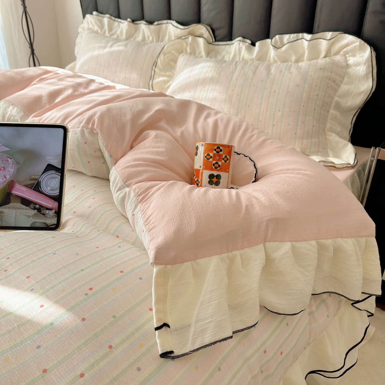 91家纺网 家纺一手货源 找家纺 韩都家居 2026春夏新款双层纱皱皱纱韩系清新风四件套 彩点