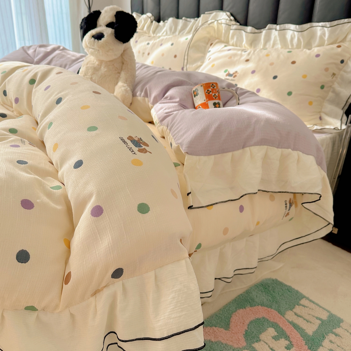 91家纺网 家纺一手货源 找家纺 韩都家居 2026春夏新款双层纱皱皱纱韩系清新风四件套 彩修狗