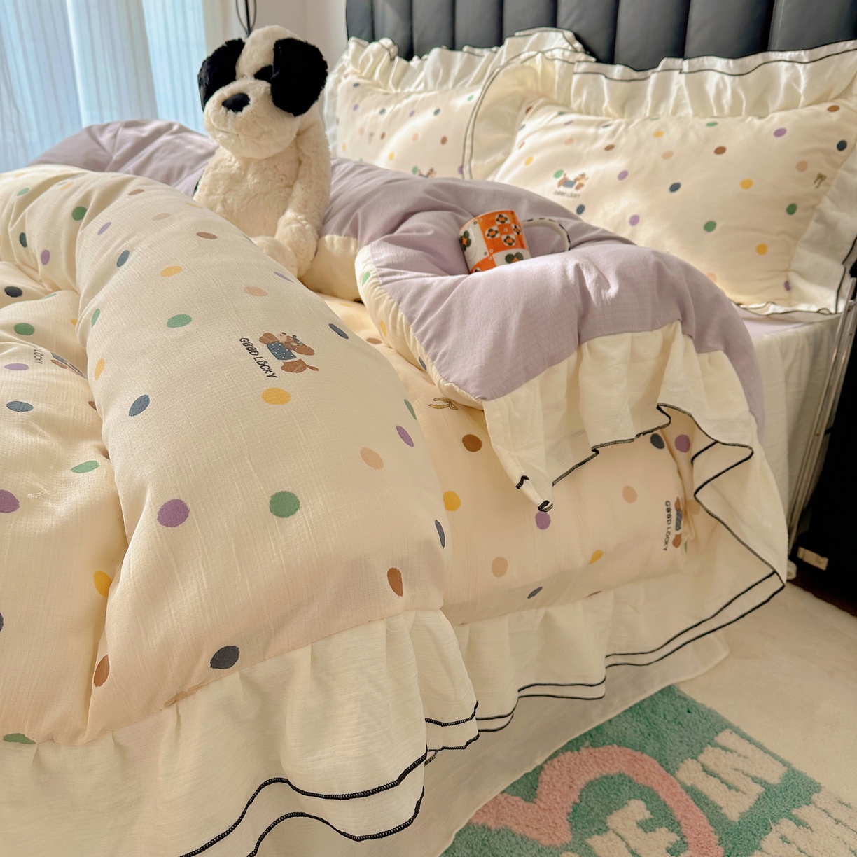 91家纺网 家纺一手货源 找家纺 韩都家居 2026春夏新款双层纱皱皱纱韩系清新风四件套 彩修狗