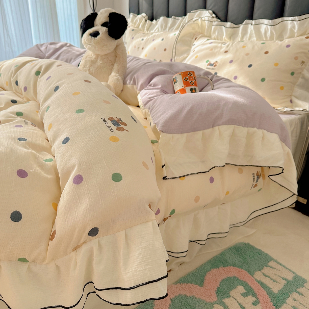 91家纺网 家纺一手货源 找家纺 韩都家居 2026春夏新款双层纱皱皱纱韩系清新风四件套 彩修狗