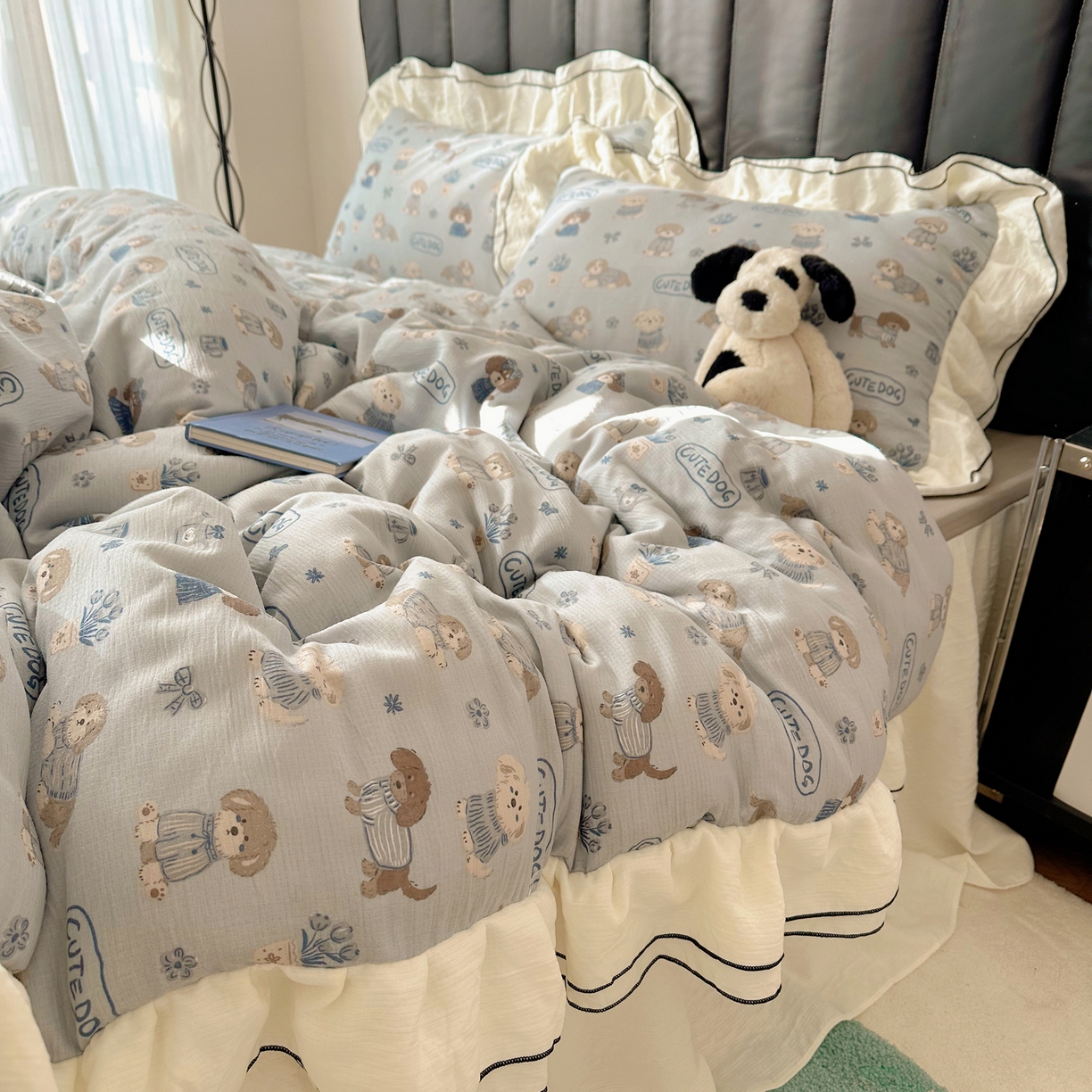 91家纺网 家纺一手货源 找家纺 韩都家居 2026春夏新款双层纱皱皱纱韩系清新风四件套 复古狗