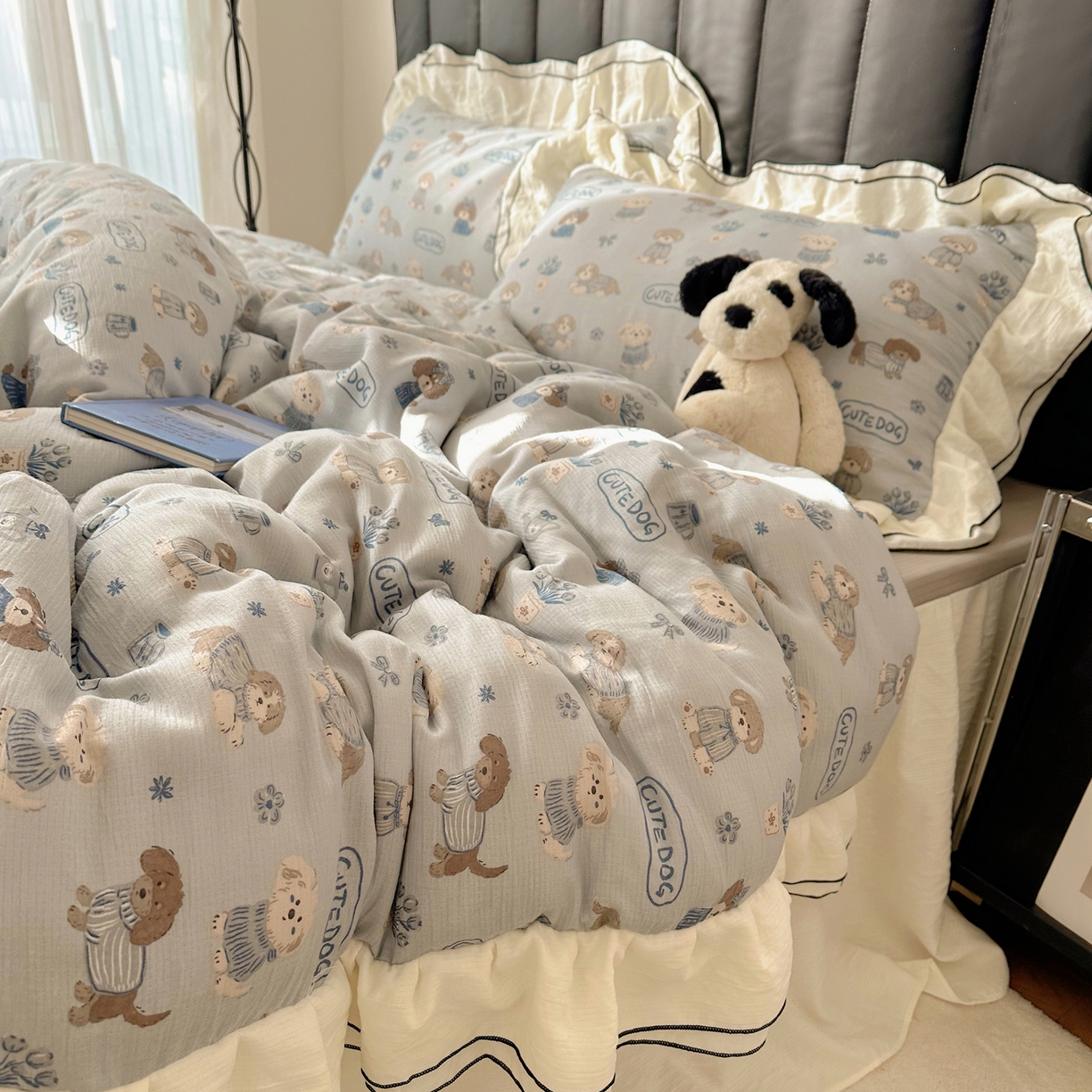 91家纺网 家纺一手货源 找家纺 韩都家居 2026春夏新款双层纱皱皱纱韩系清新风四件套 复古狗