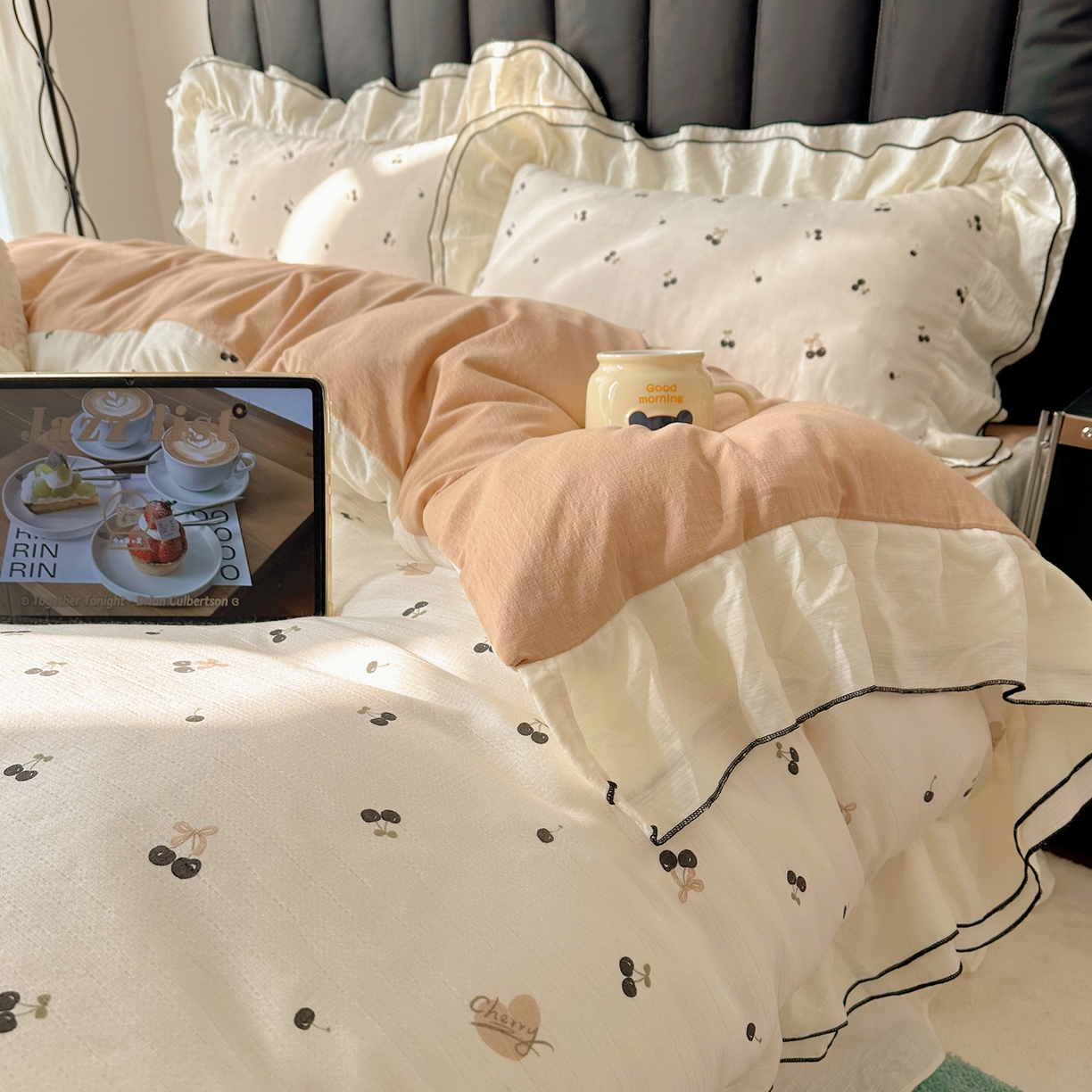 91家纺网 家纺一手货源 找家纺 韩都家居 2026春夏新款双层纱皱皱纱韩系清新风四件套 复古樱桃