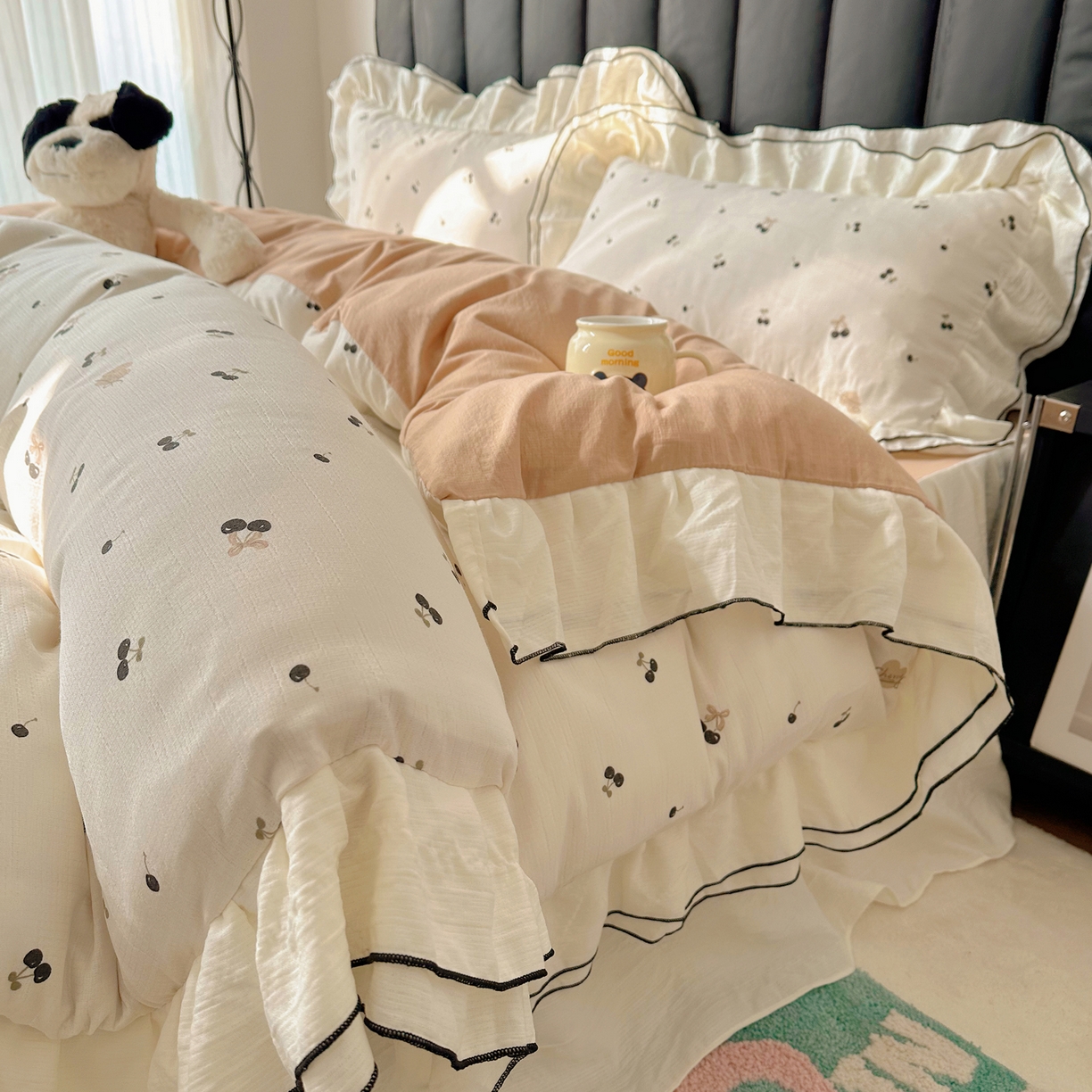 91家纺网 家纺一手货源 找家纺 韩都家居 2026春夏新款双层纱皱皱纱韩系清新风四件套 复古樱桃