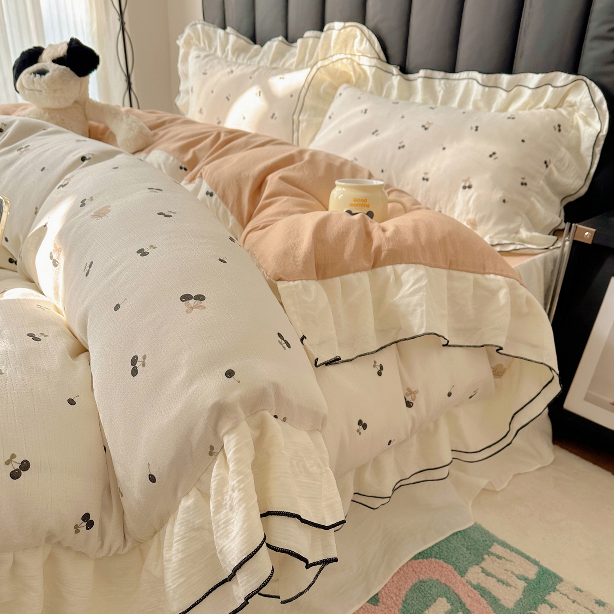 91家纺网 家纺一手货源 找家纺 韩都家居 2026春夏新款双层纱皱皱纱韩系清新风四件套 复古樱桃