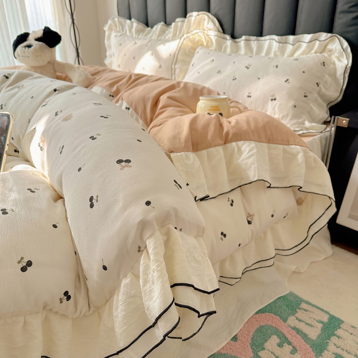 91家纺网 家纺一手货源 找家纺 韩都家居 2026春夏新款双层纱皱皱纱韩系清新风四件套 复古樱桃