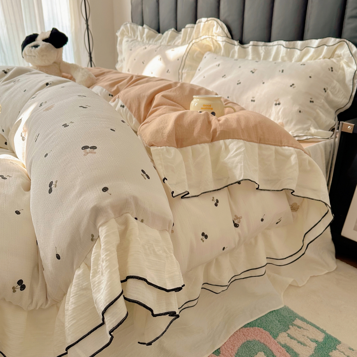 91家纺网 家纺一手货源 找家纺 韩都家居 2026春夏新款双层纱皱皱纱韩系清新风四件套 复古樱桃