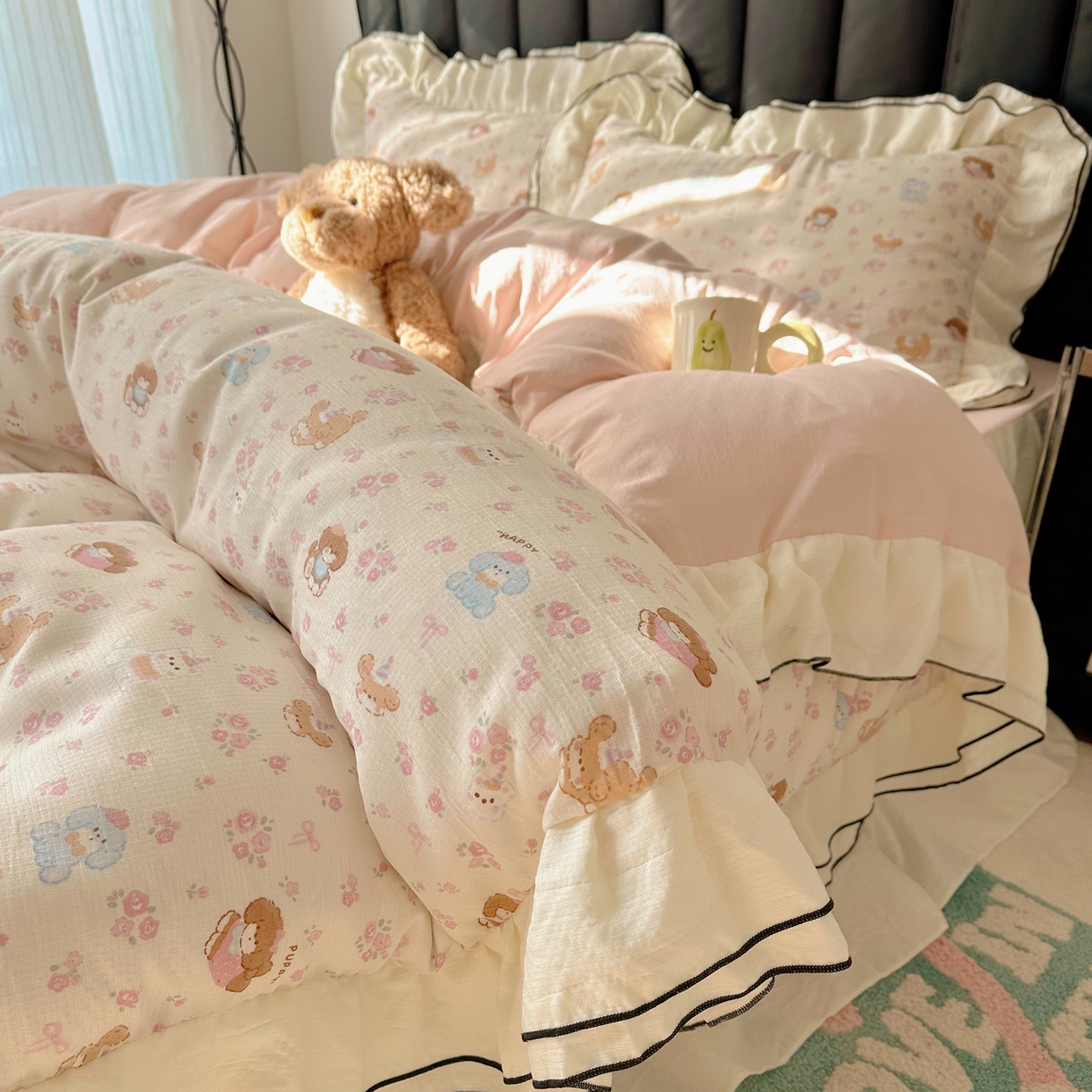 91家纺网 家纺一手货源 找家纺 韩都家居 2026春夏新款双层纱皱皱纱韩系清新风四件套 欢狗园