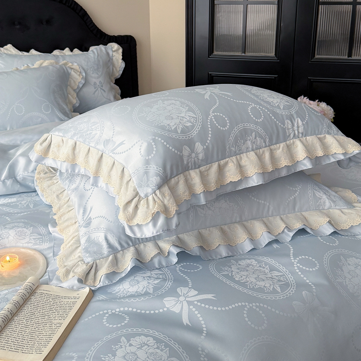 91家纺网 家纺一手货源 找家纺 优悦生活馆 2026新款花边款冰丝四件套-月光织梦 月光织梦-蓝