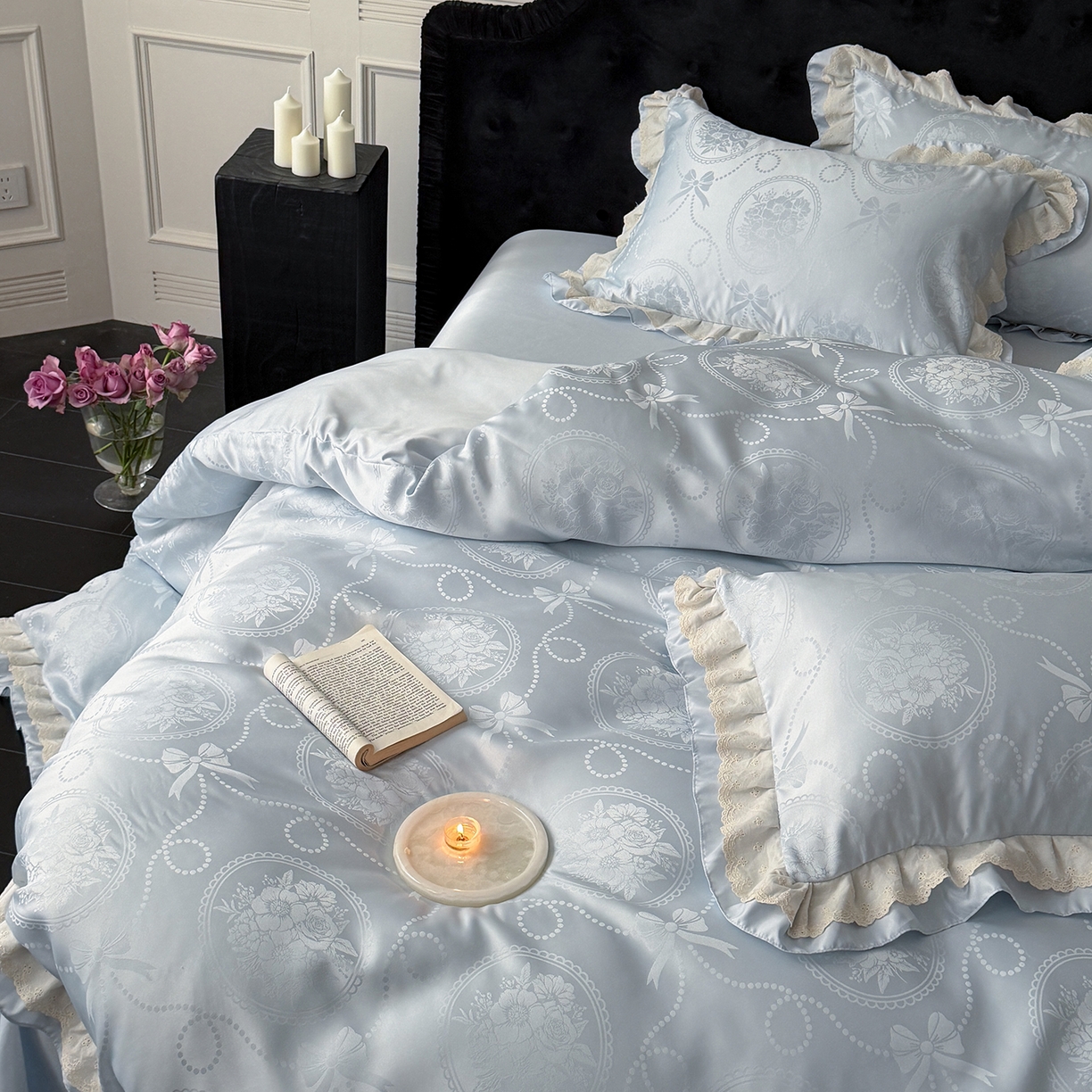 91家纺网 家纺一手货源 找家纺 优悦生活馆 2026新款花边款冰丝四件套-月光织梦 月光织梦-蓝