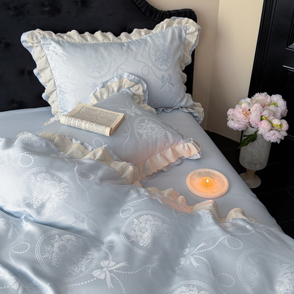 91家纺网 家纺一手货源 找家纺 优悦生活馆 2026新款花边款冰丝四件套-月光织梦 月光织梦-蓝