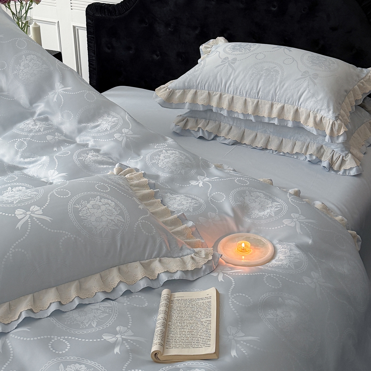 91家纺网 家纺一手货源 找家纺 优悦生活馆 2026新款花边款冰丝四件套-月光织梦 月光织梦-蓝