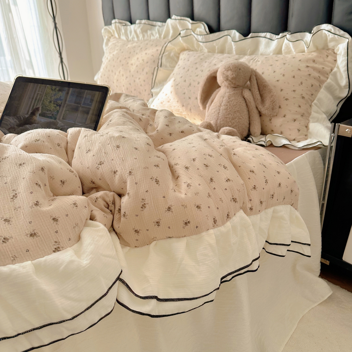 91家纺网 家纺一手货源 找家纺 韩都家居 2026春夏新款双层纱皱皱纱韩系清新风四件套 木锦咖