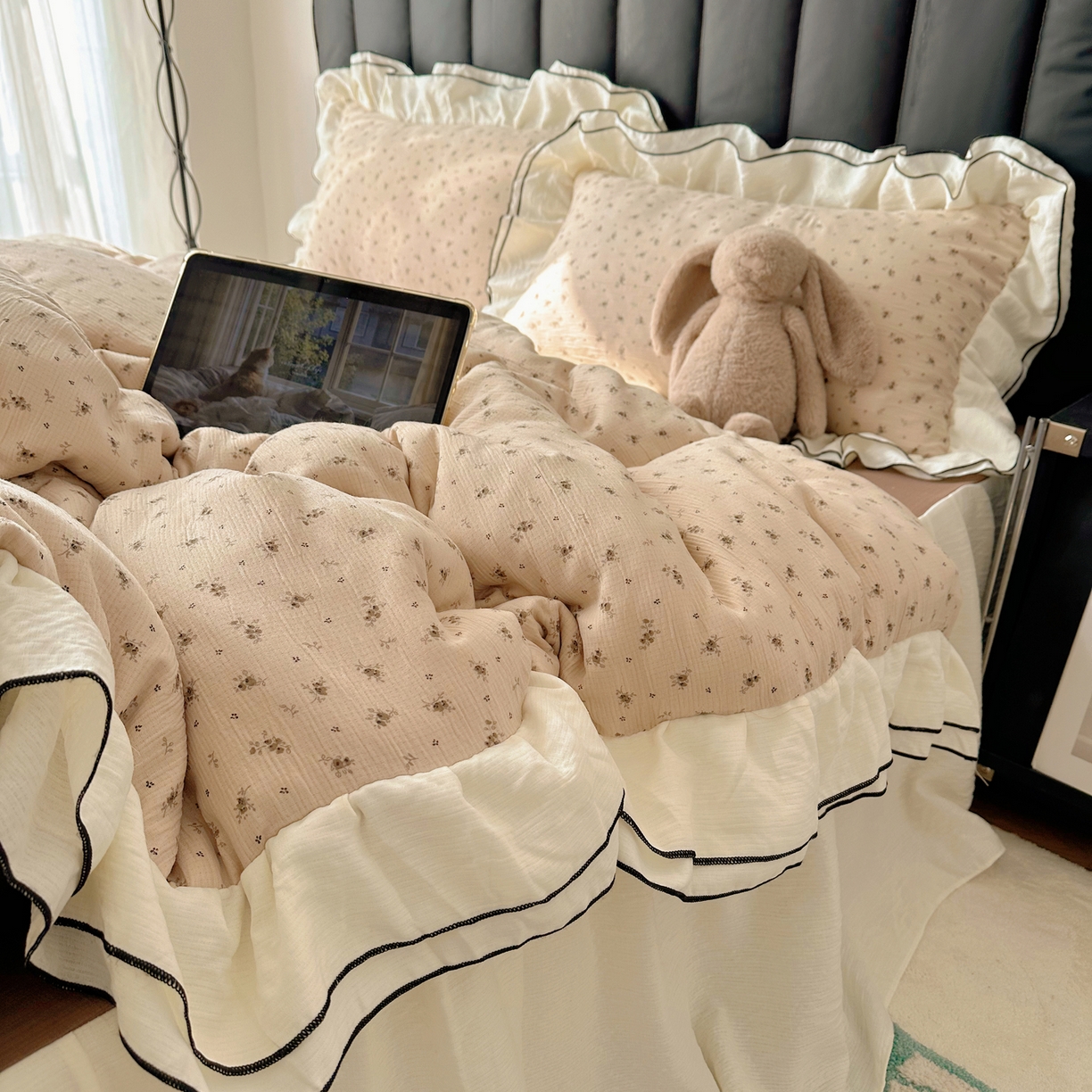 91家纺网 家纺一手货源 找家纺 韩都家居 2026春夏新款双层纱皱皱纱韩系清新风四件套 木锦咖