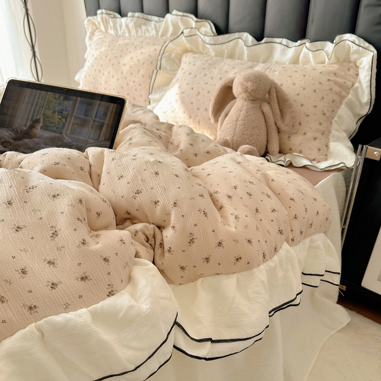 91家纺网 家纺一手货源 找家纺 韩都家居 2026春夏新款双层纱皱皱纱韩系清新风四件套 木锦咖