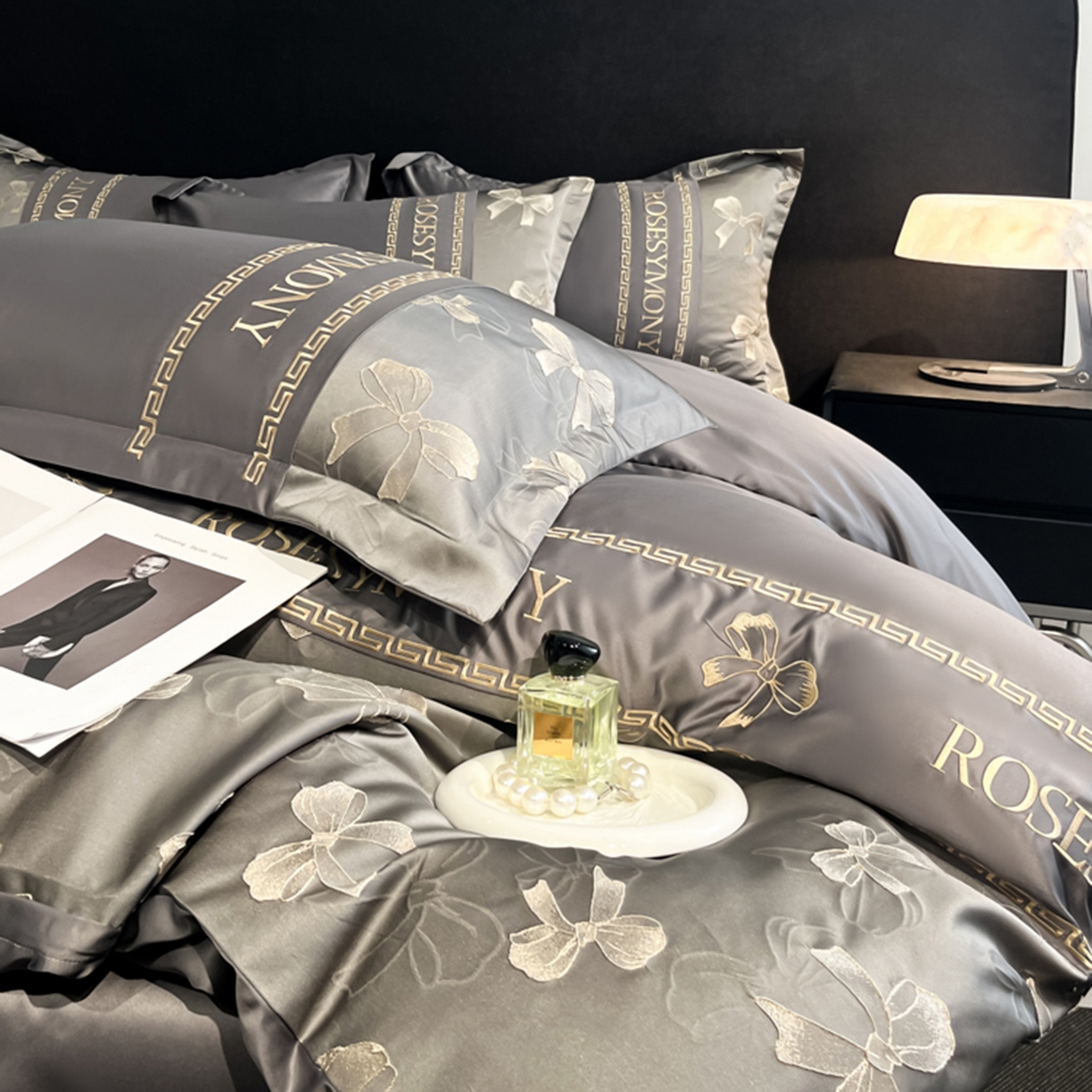 91家纺网 家纺一手货源 找家纺 （总）宇航家纺 2026新款金丝立体浮雕提花水洗真丝天丝四件套